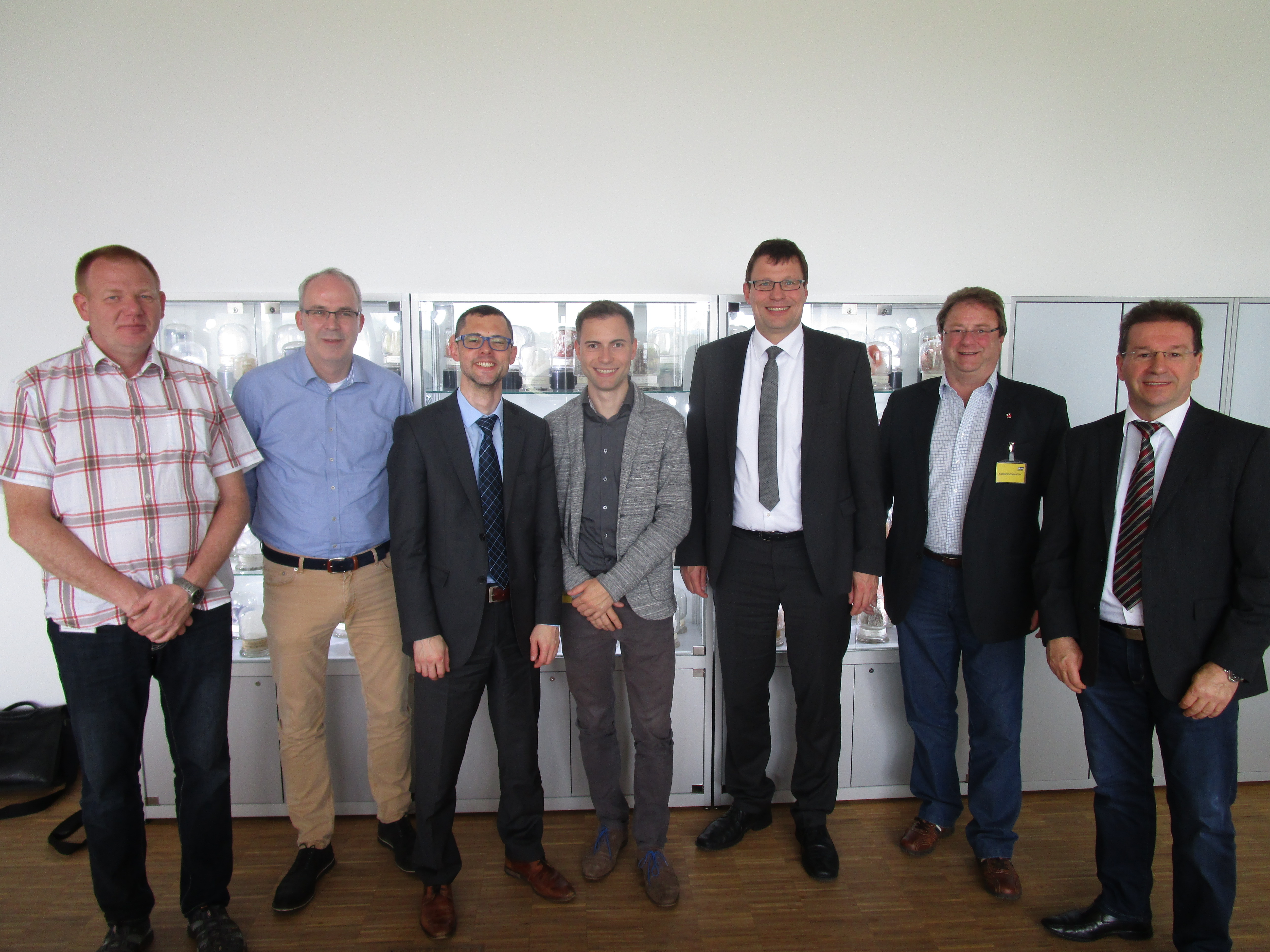 SPD-Landesgeschäftsführer besucht Analytik- und Forschungszentrum von K+S in Unterbreizbach